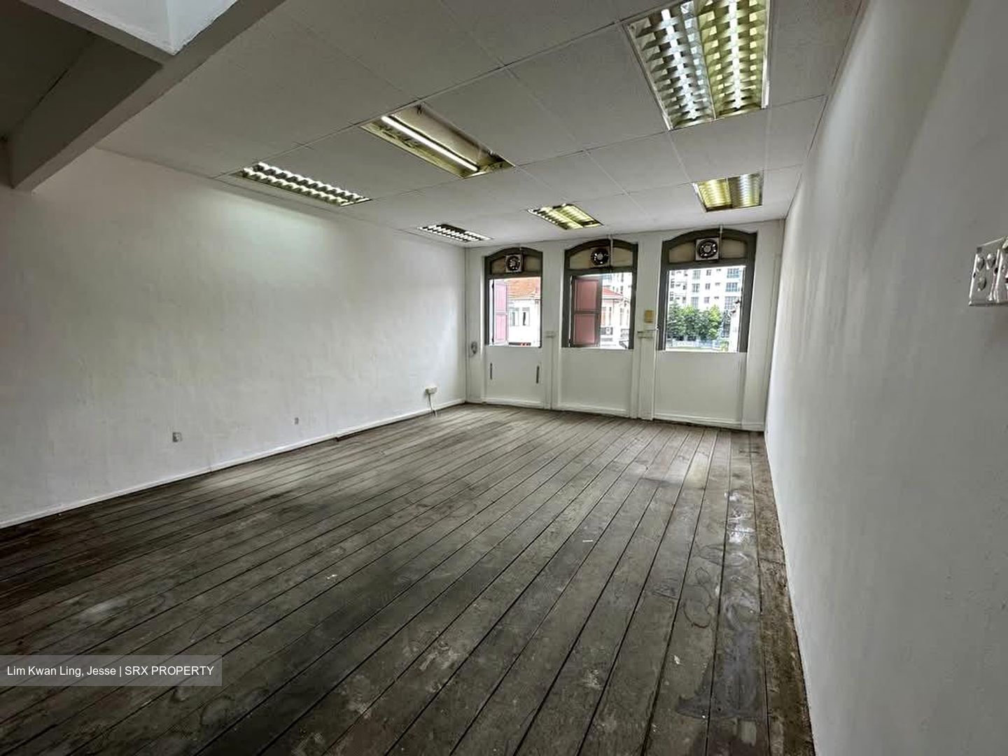Geylang Road (D14), Shop House #569580341